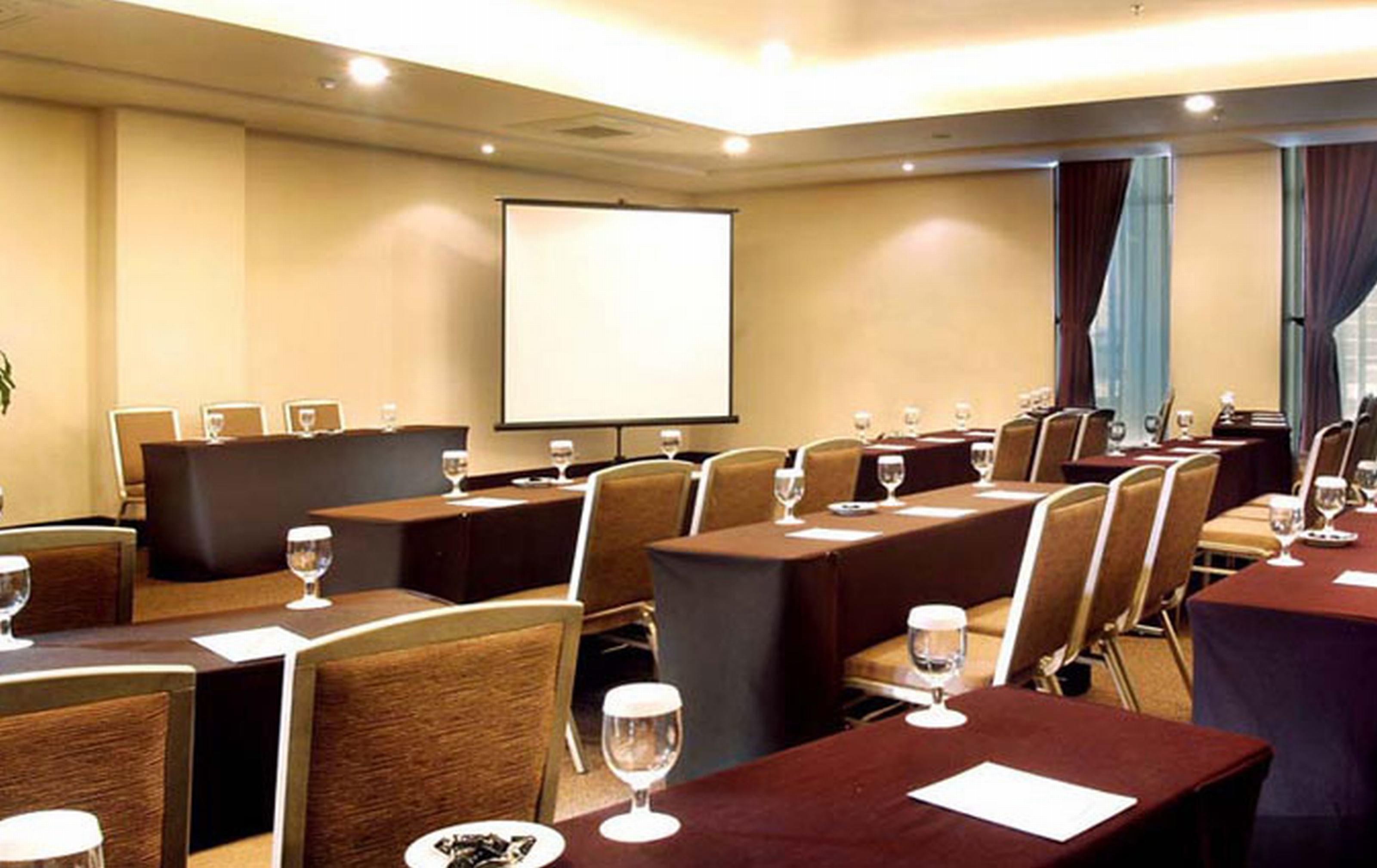 Grand Dafam Ancol Jakarta Exterior photo